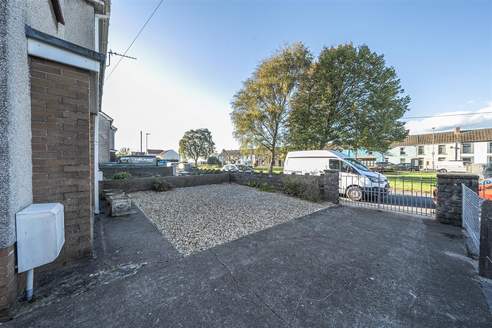 Cae Folland, Penclawdd, Swansea, SA4 3YJ